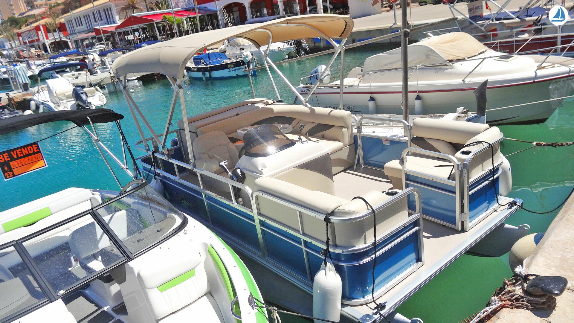 photo Sunchaser JJ 7516 EU WITHOUT LICENCE - Port Adriano 2