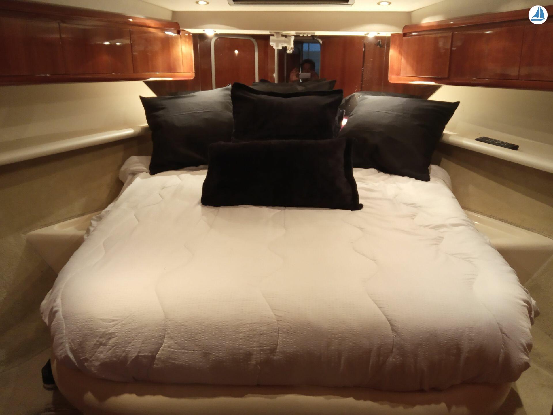 photo Azimut Az40 15