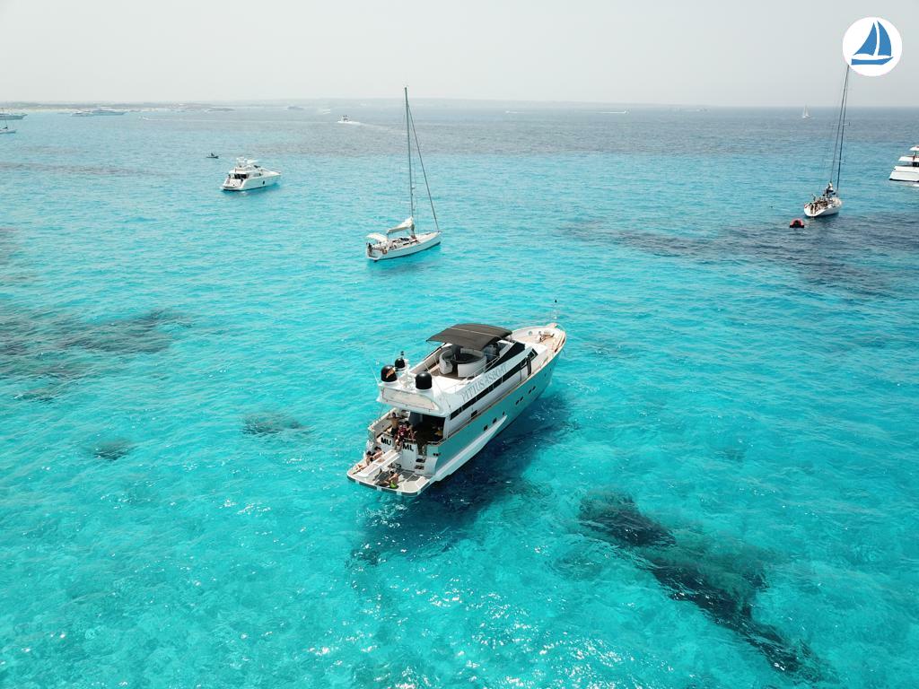 photo Baglietto 24 metros 3