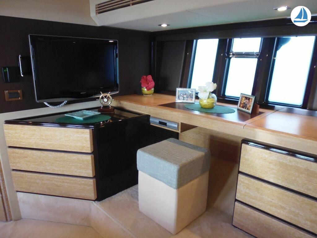 photo Azimut 58 Flay 8