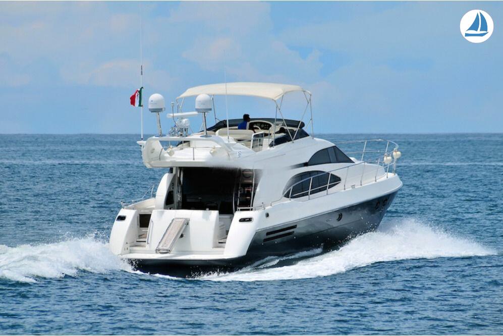 photo Azimut 58 1