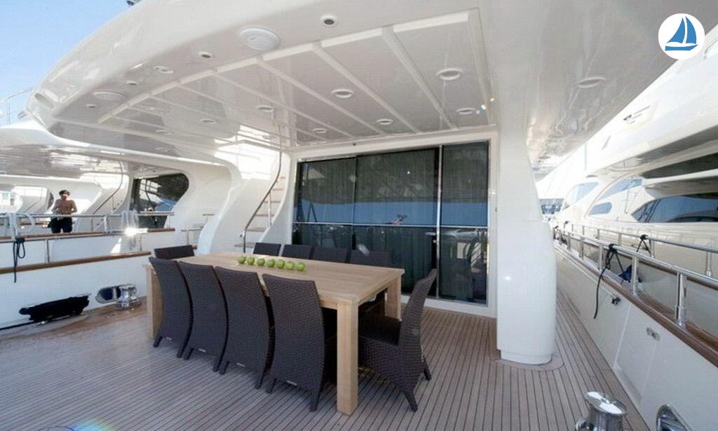 photo Falcon 102 YACHT 4