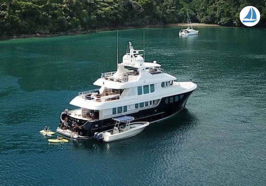 photo de Alm Delfino 90 2