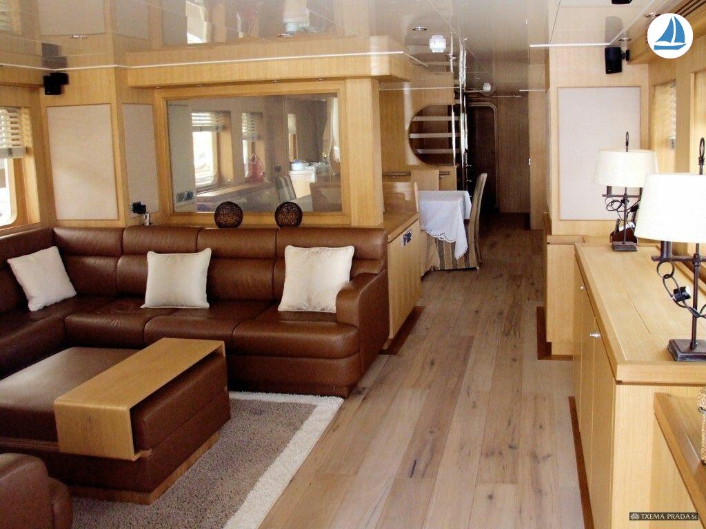 photo de Alm Delfino 90 4