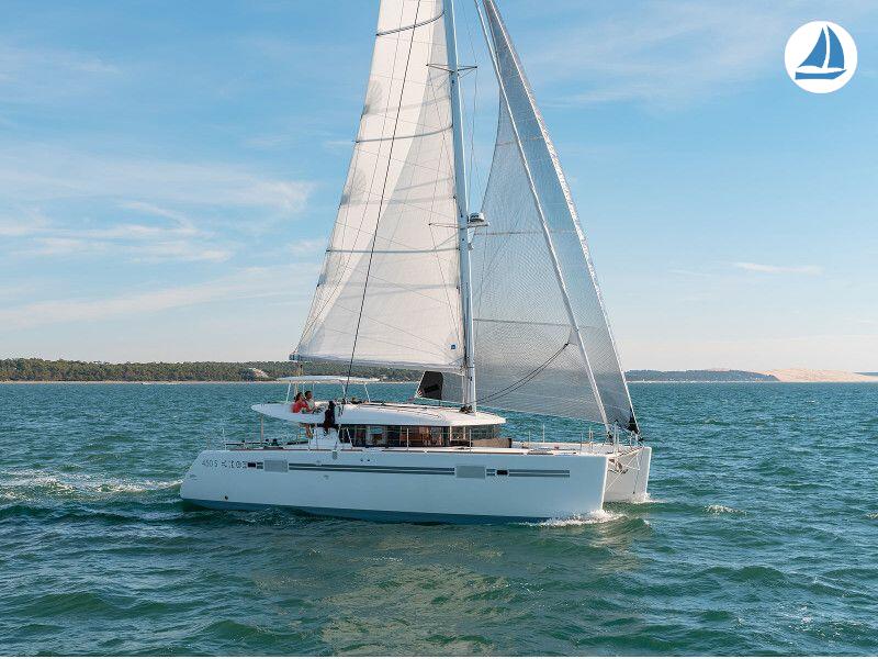 photo Lagoon 450 Sport 1