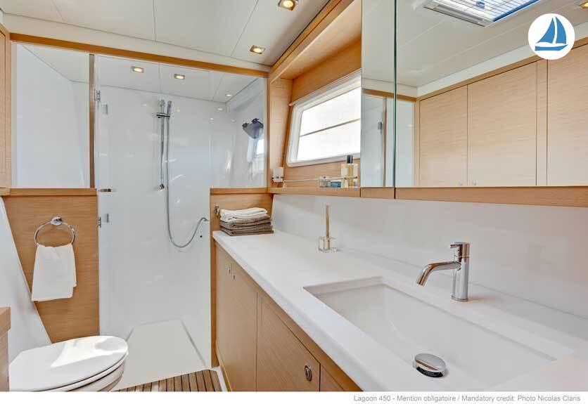 photo Lagoon 450 Sport 3