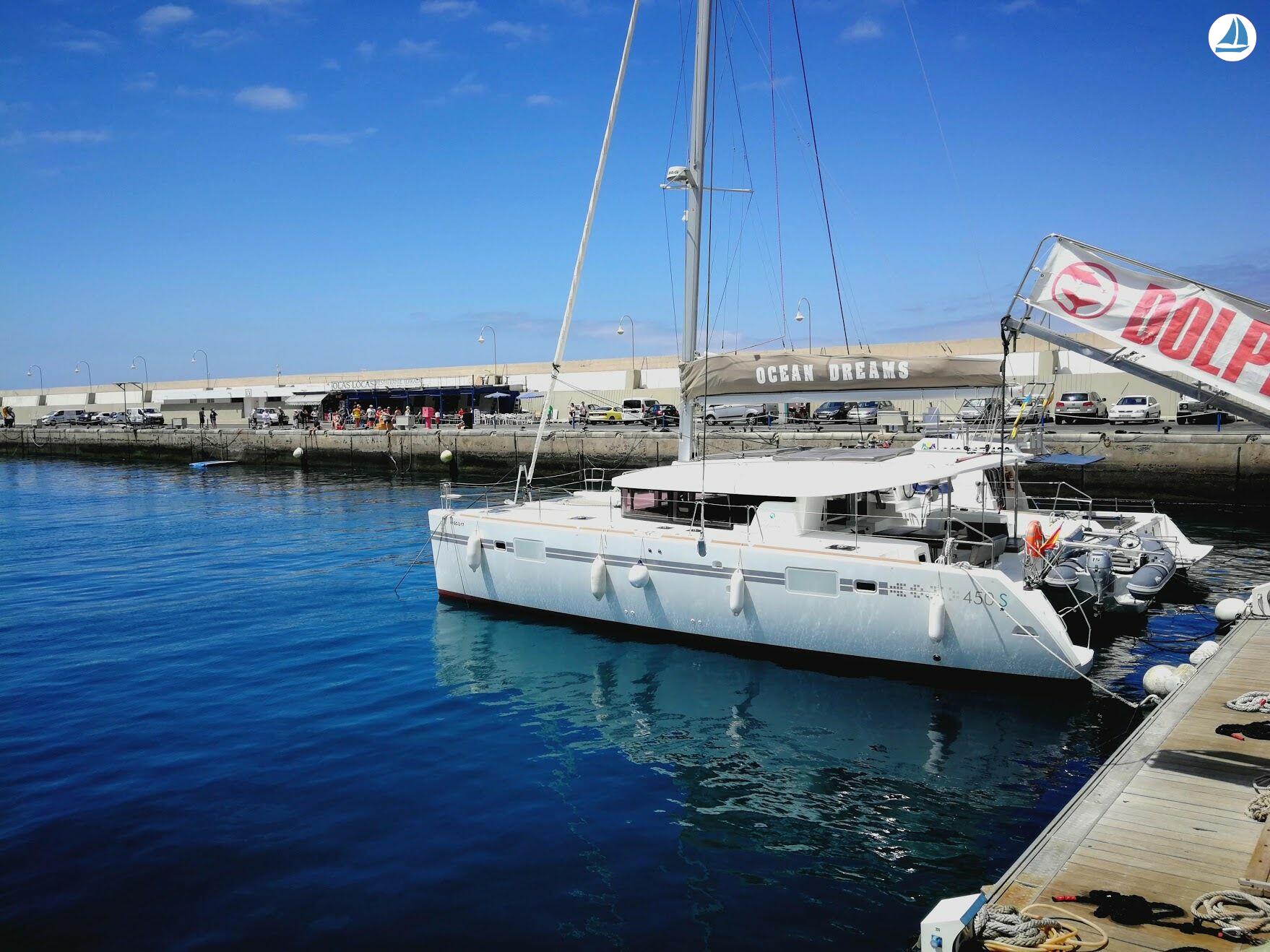 photo Lagoon 450 Sport 13