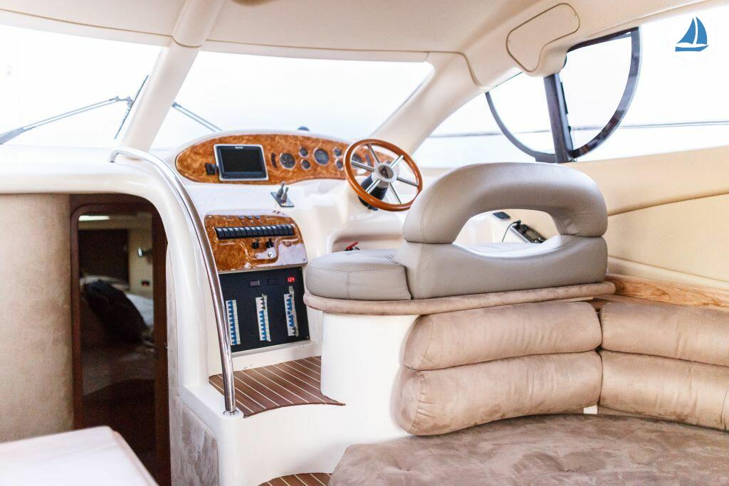 photo Azimut 39 FLY 9