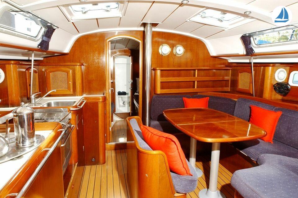 photo Beneteau OCEANIS 411 2