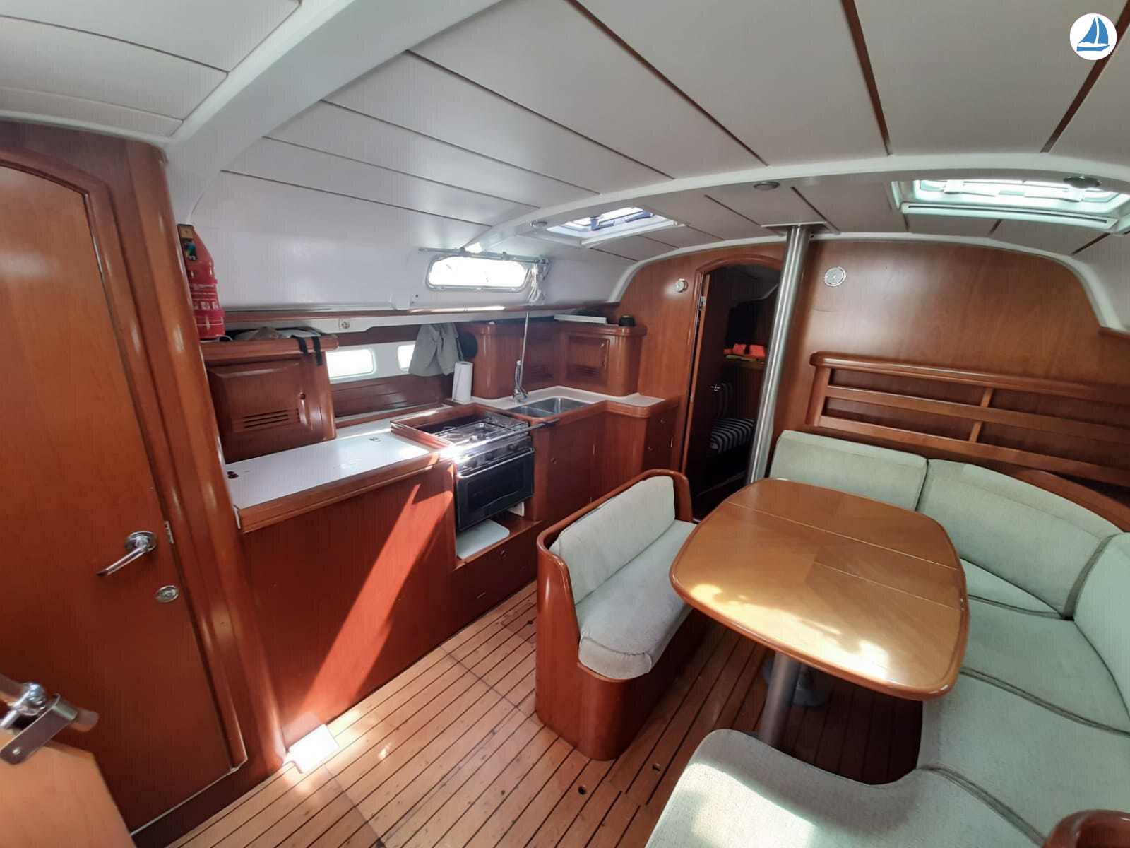 photo Beneteau OCEANIS 411 5
