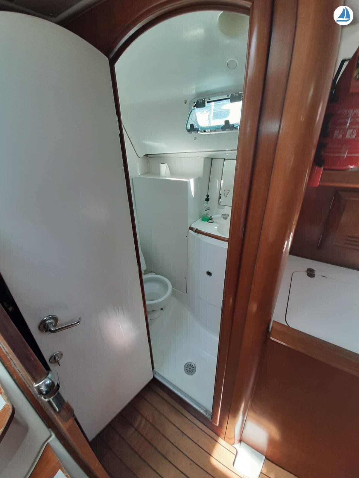 photo Beneteau OCEANIS 411 7