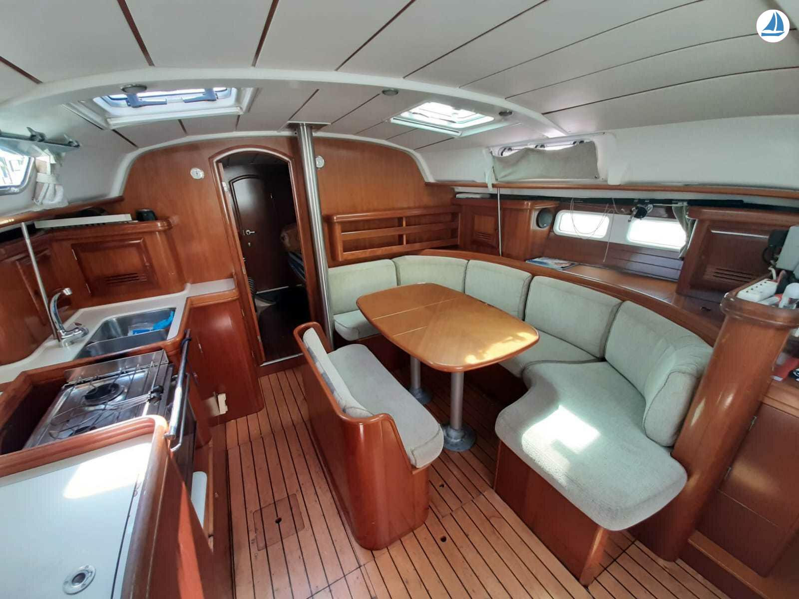 photo Beneteau OCEANIS 411 9