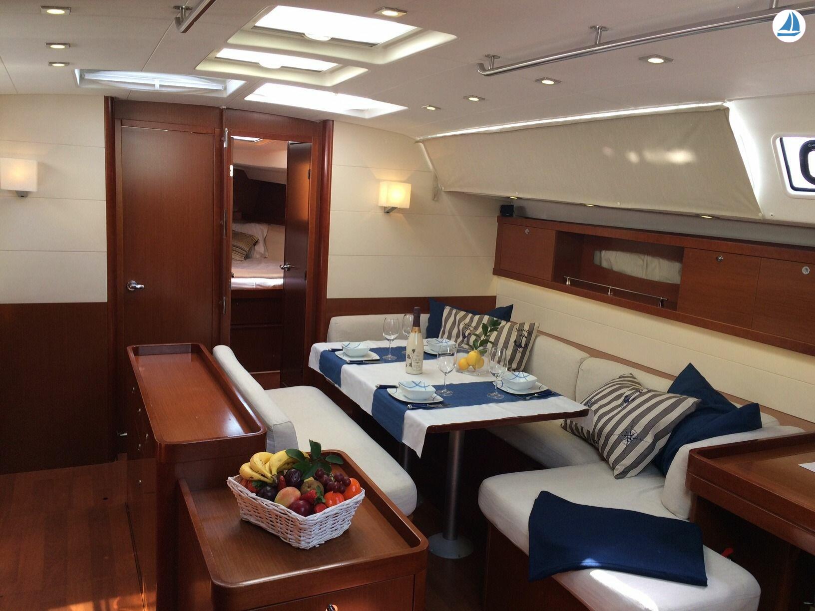 photo Beneteau Oceanis 50 Grand Family 8