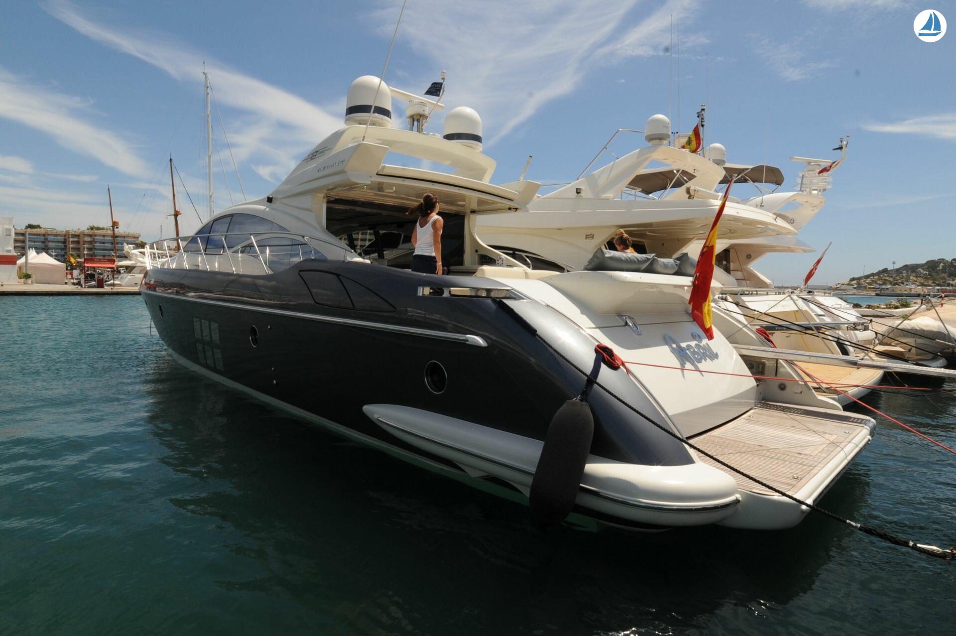 photo Azimut 68s 35