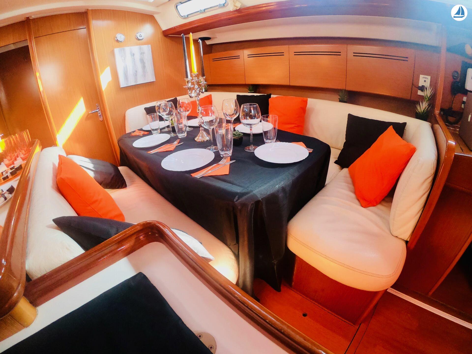 photo Beneteau Cyclades 50.4 15