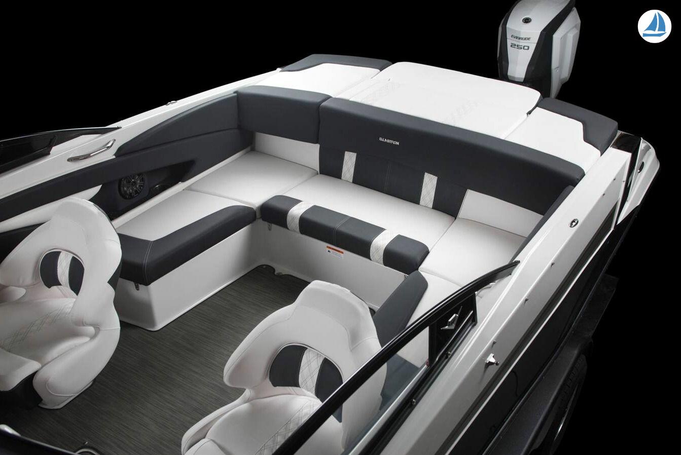 photo Glastron 240 GT 15