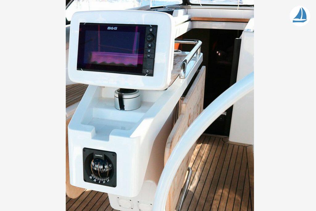 photo Hanse 415 TWO AL 4