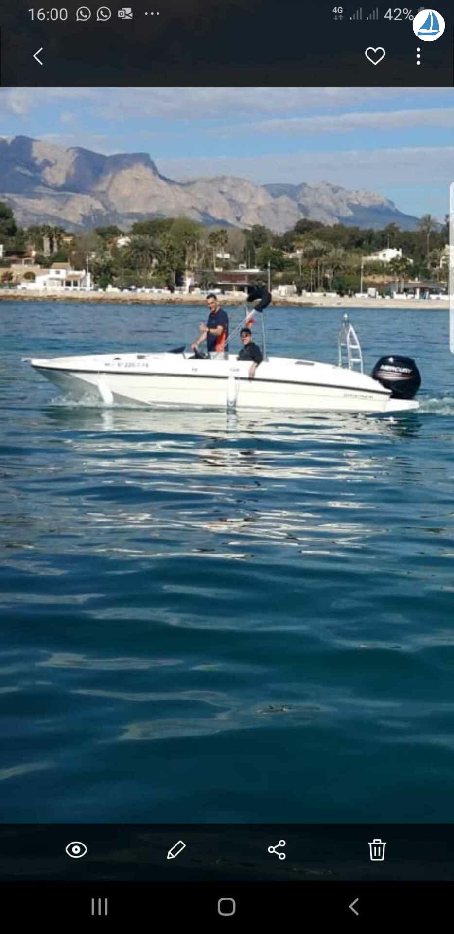 photo Bayliner E6 11