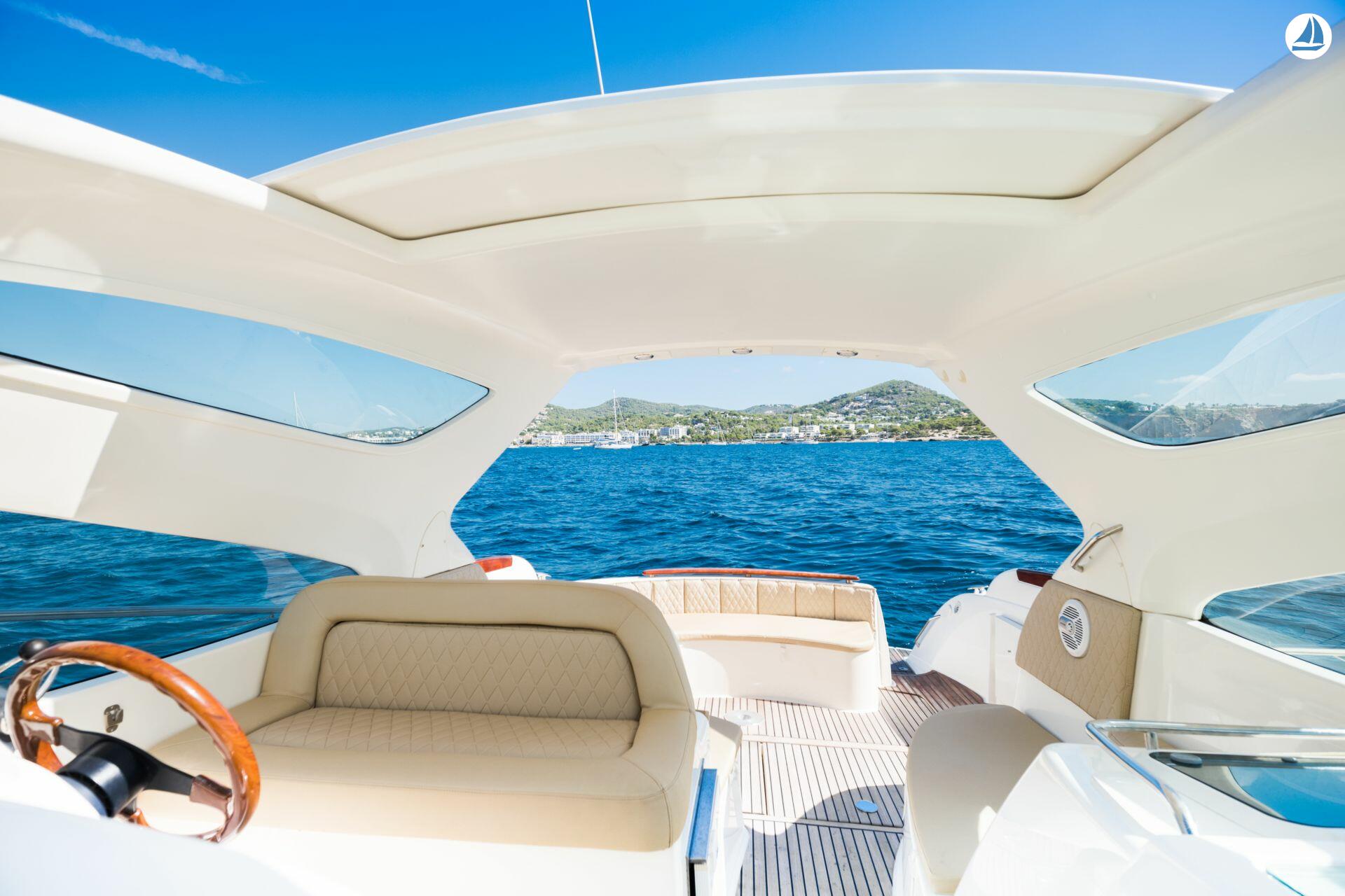 photo Prestige 34 4