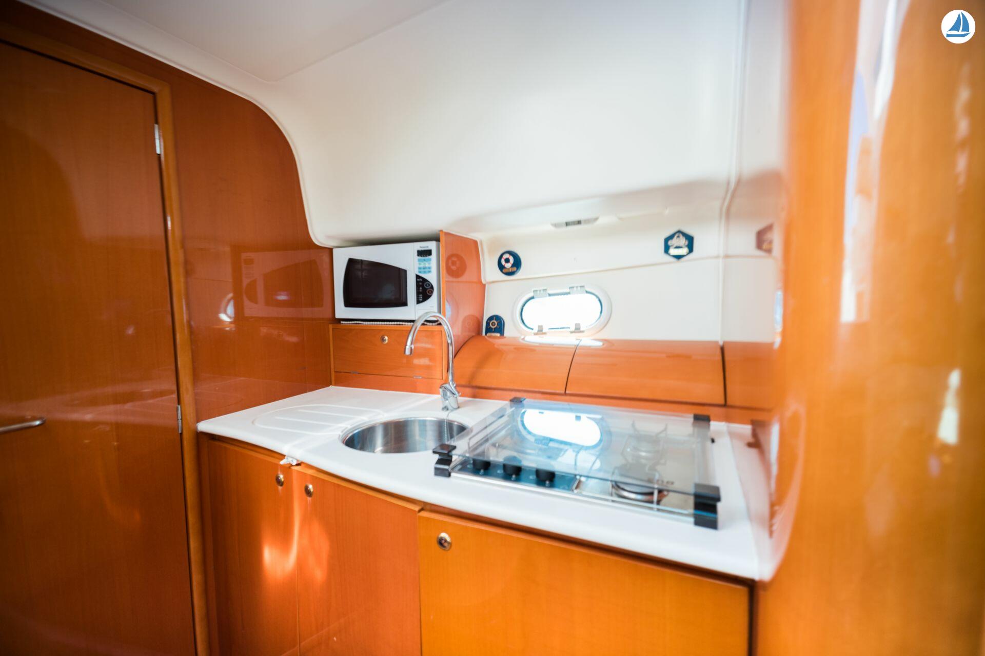photo Prestige 34 11