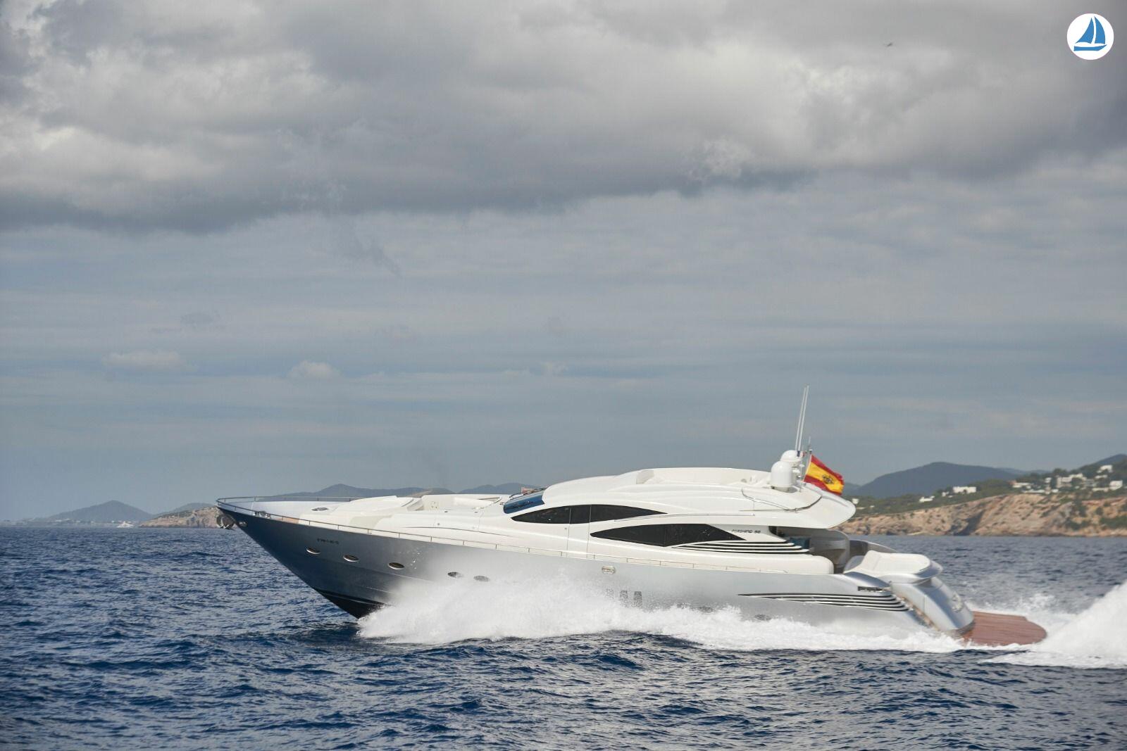 photo Pershing 90 2