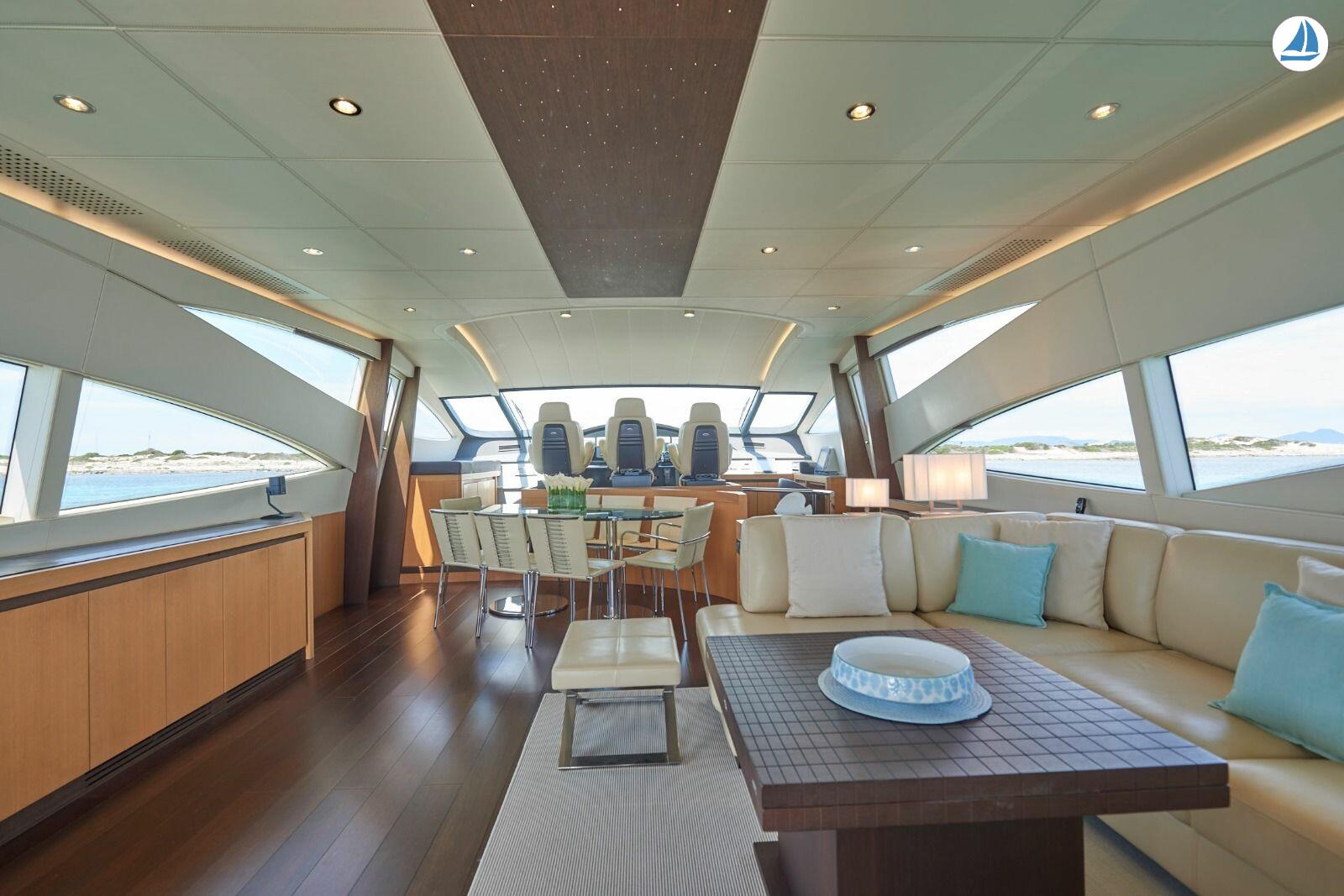 photo Pershing 90 11