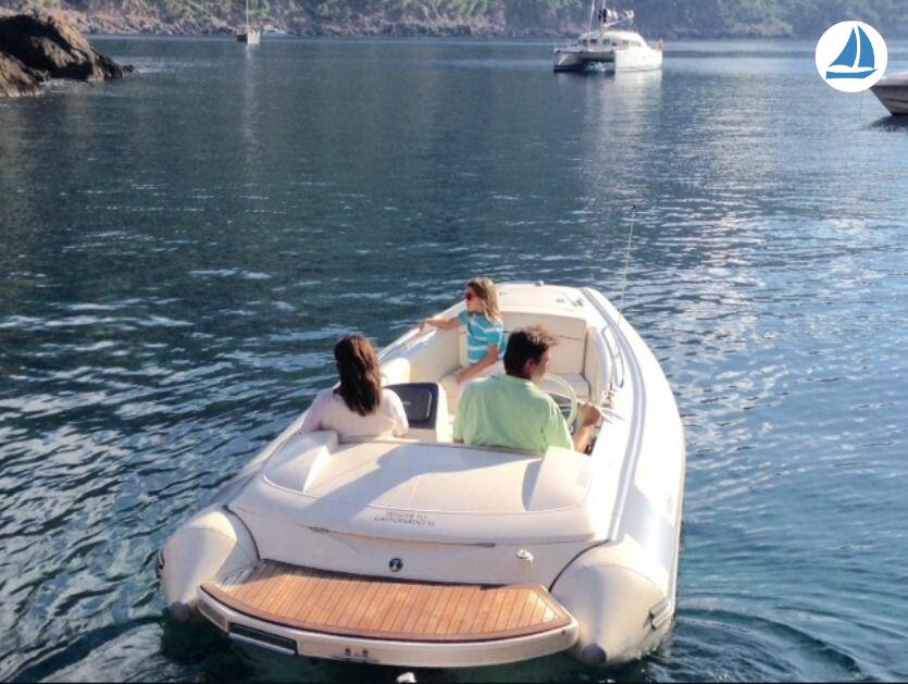 photo Avon SEASPORT 490DL 1