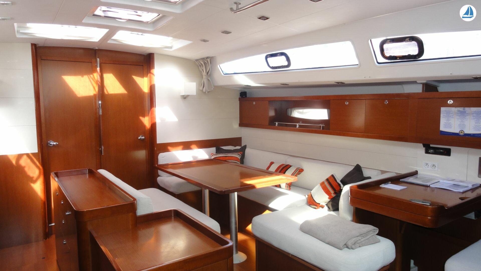 photo Beneteau OCEANIS 50 6