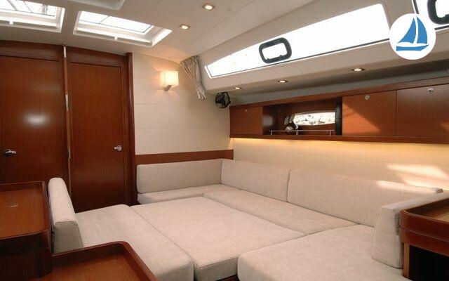 photo Beneteau OCEANIS 50 10