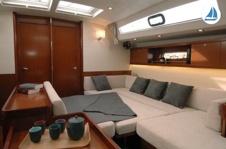 photo Beneteau OCEANIS 50 11