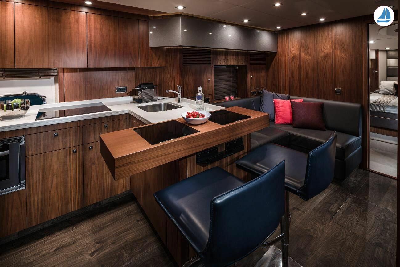 photo Sunseeker PREDATOR 74 7