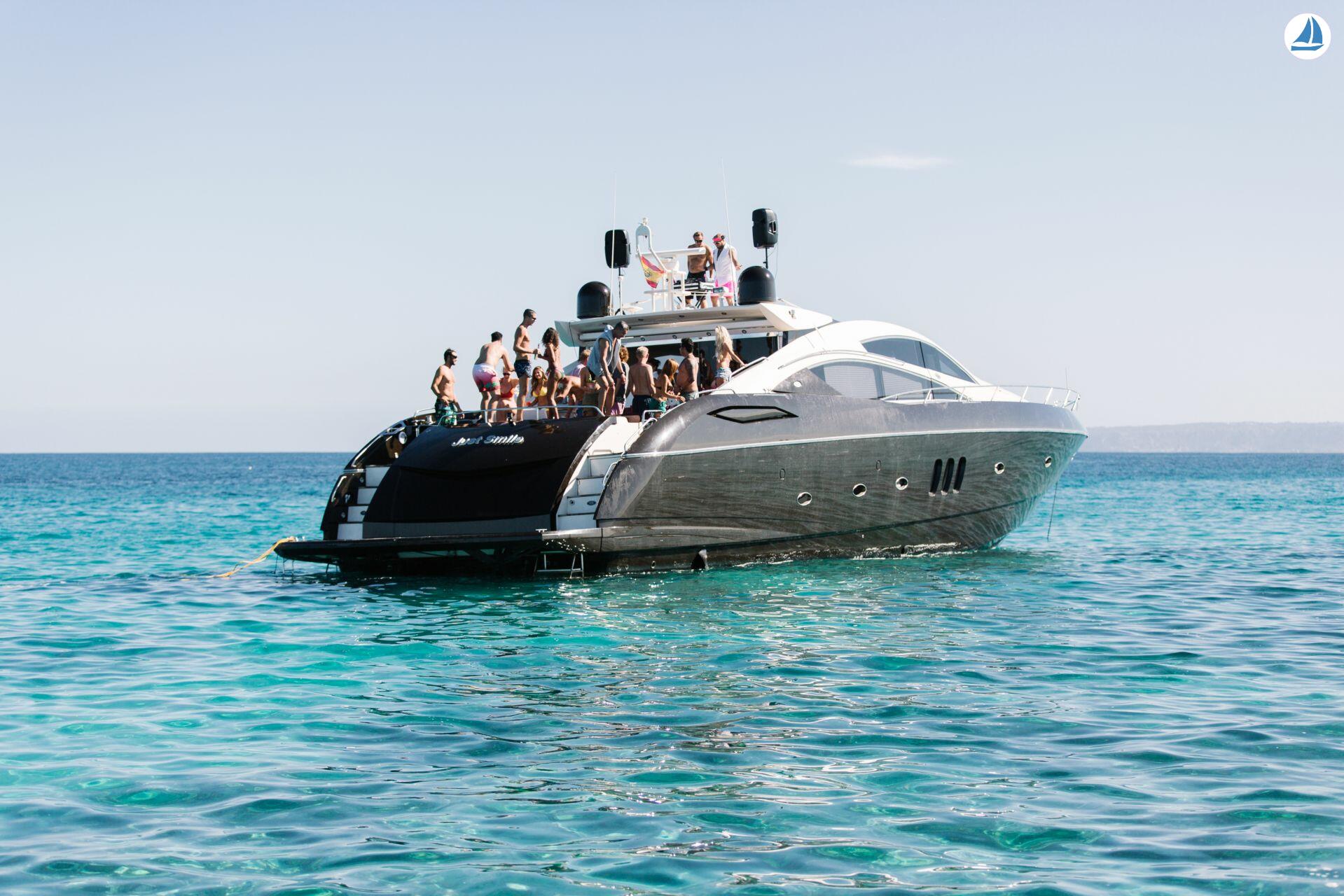 photo Sunseeker Predator 82 3