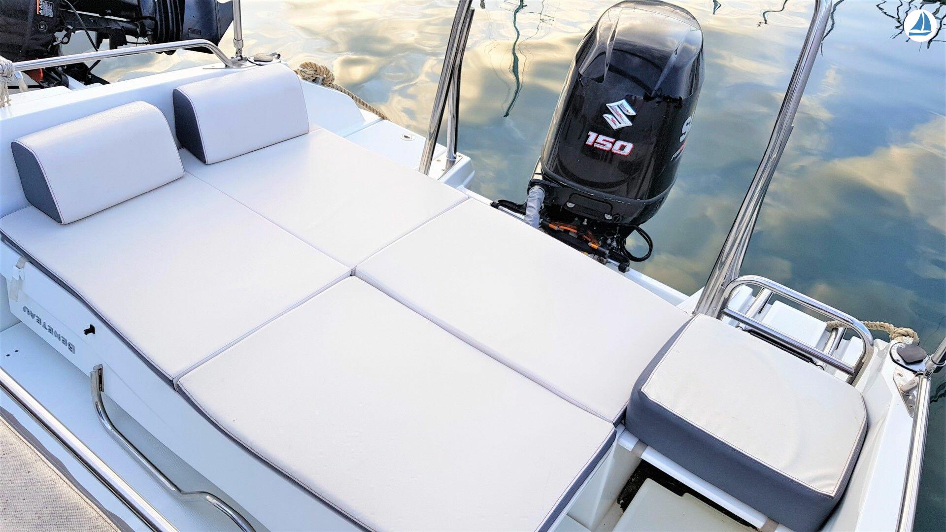 photo Beneteau Flyer 6.6 spacedeck - Palamós 4
