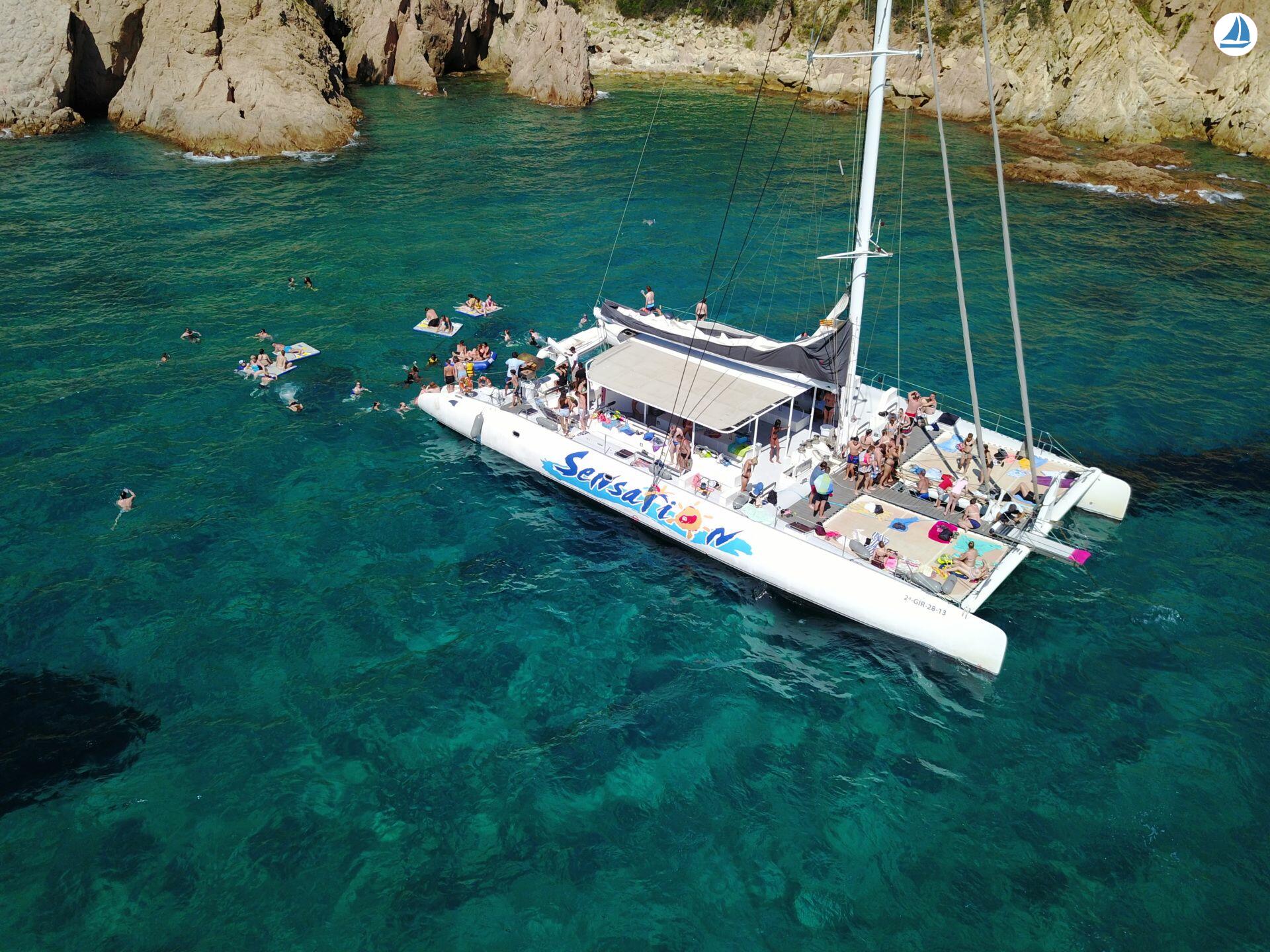 photo Supercatamaran 120 6