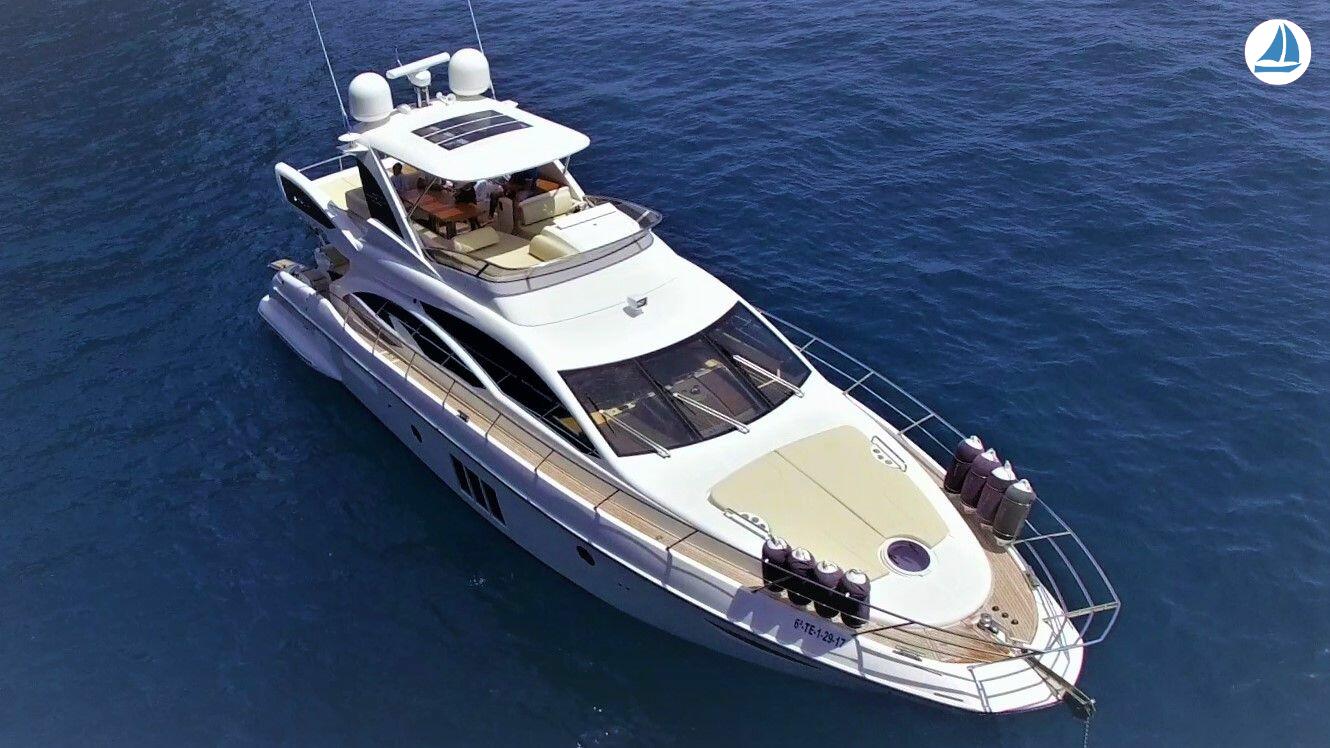 photo Azimut 60 1