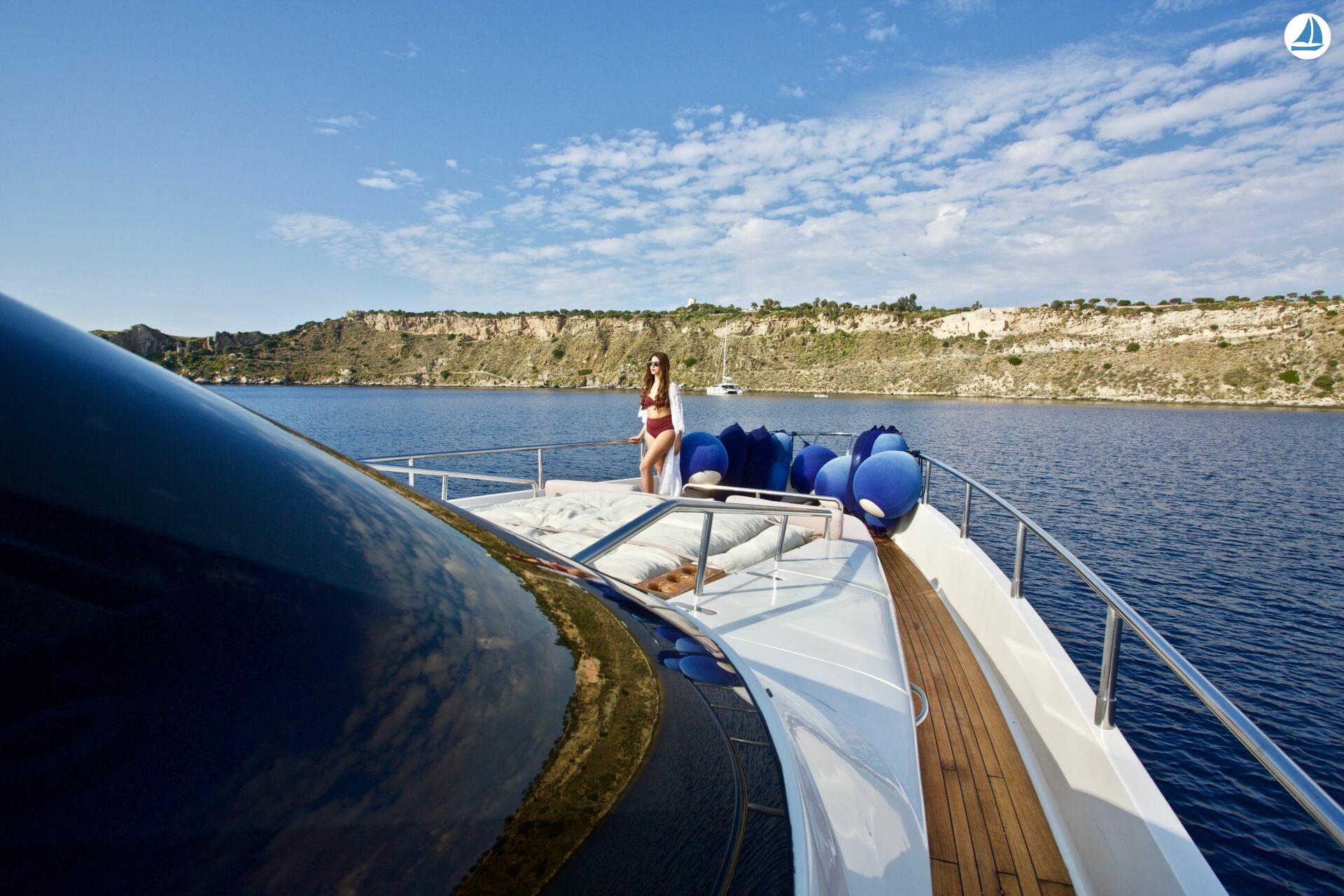 photo Aicon 75 Fly Lutetia 24