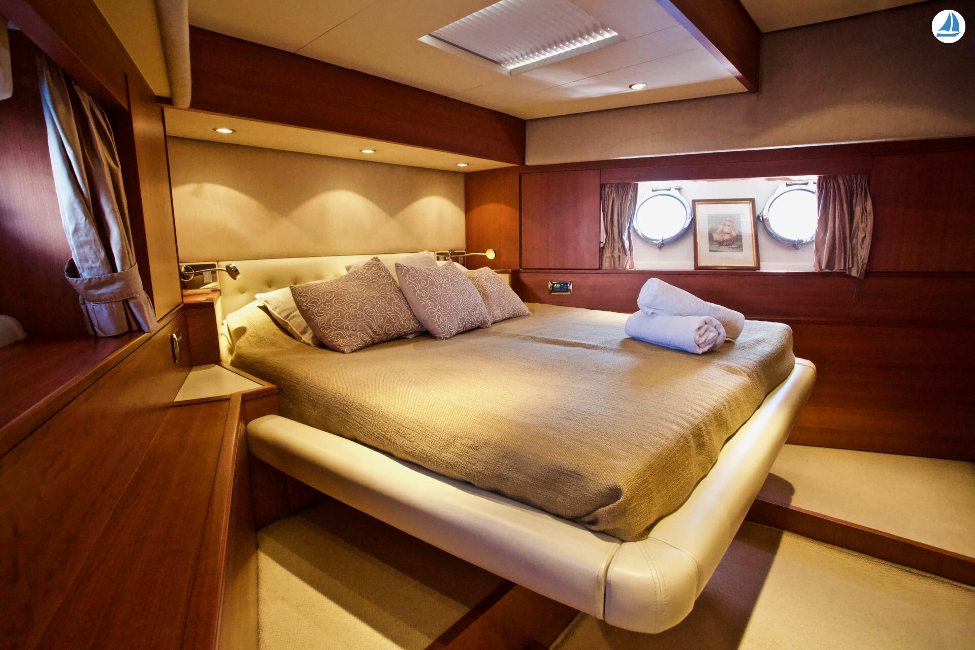 photo Aicon 75 Fly Lutetia 43