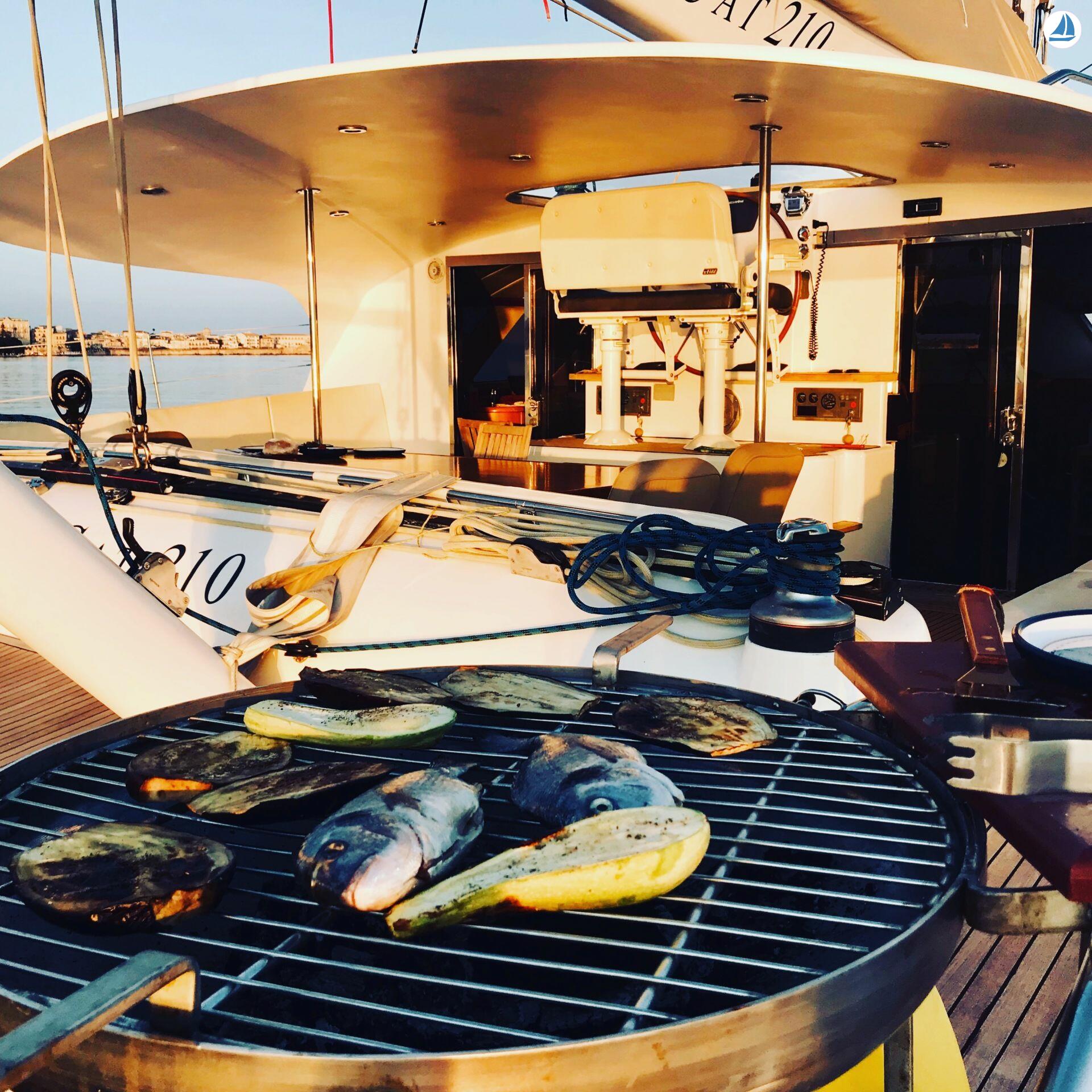 photo Enmar Ambercat 210 14