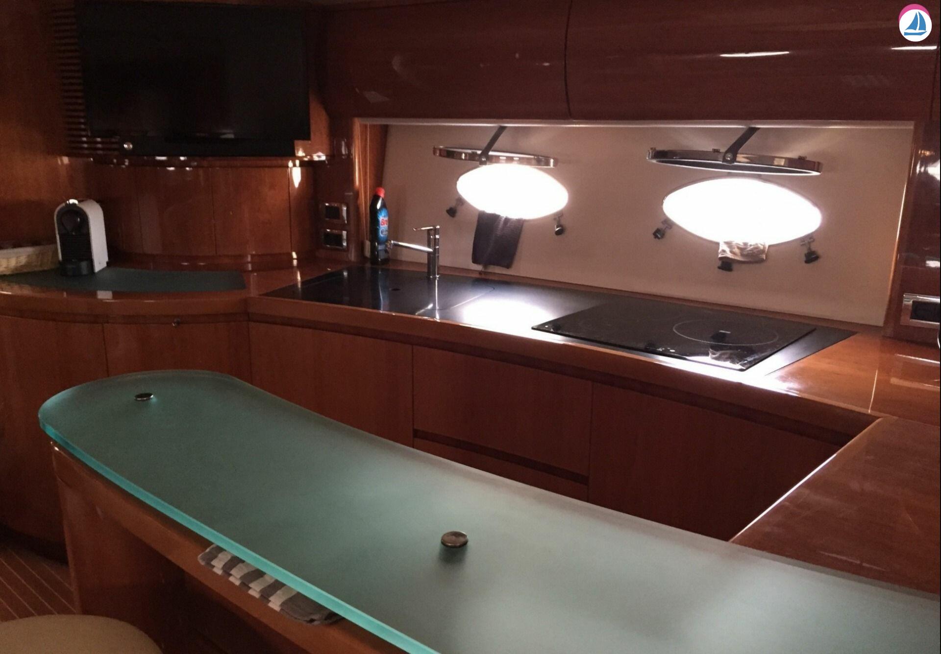 photo Princess V65 13