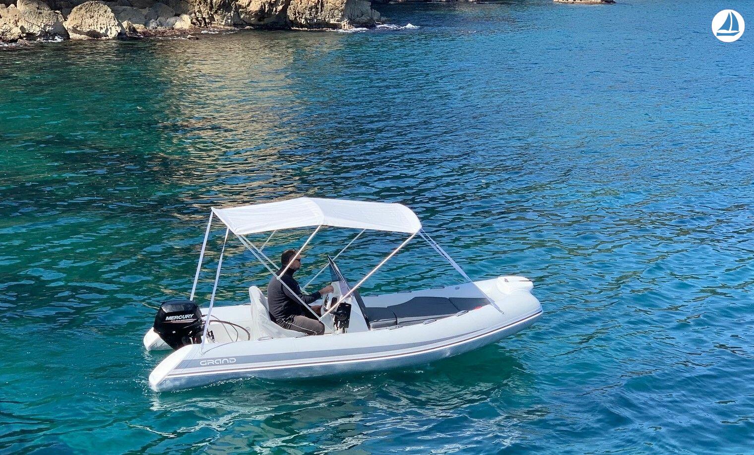 photo Grandboats-sin licencia 470 6