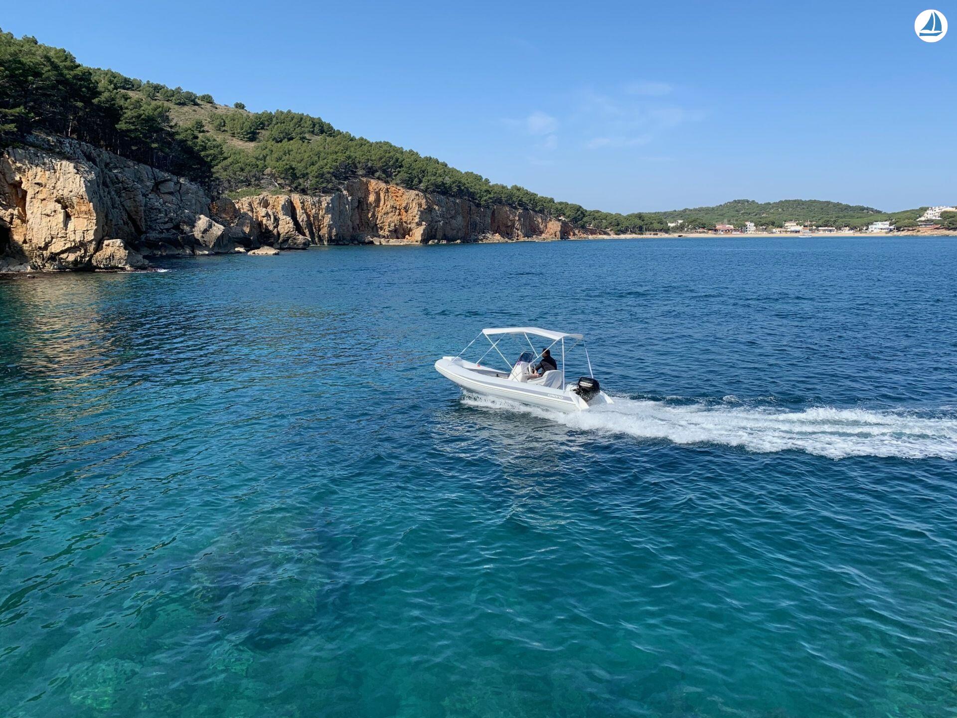 photo Grandboats-sin licencia 470 7