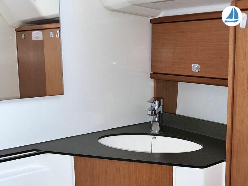 photo Bavaria Cruiser 46 6