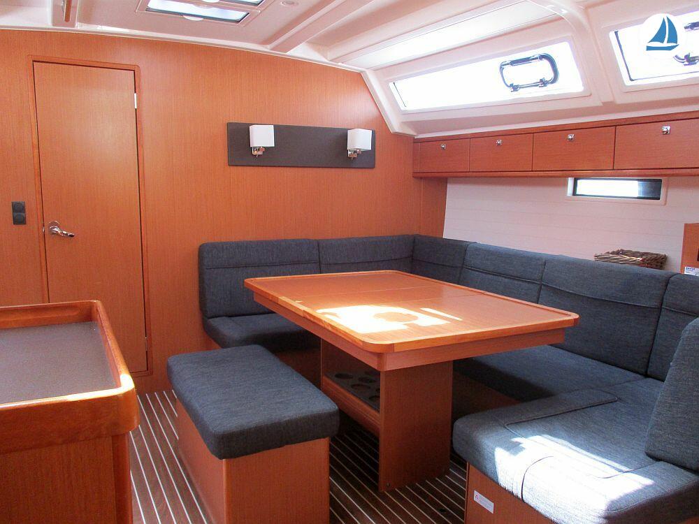 photo Bavaria Cruiser 46 9