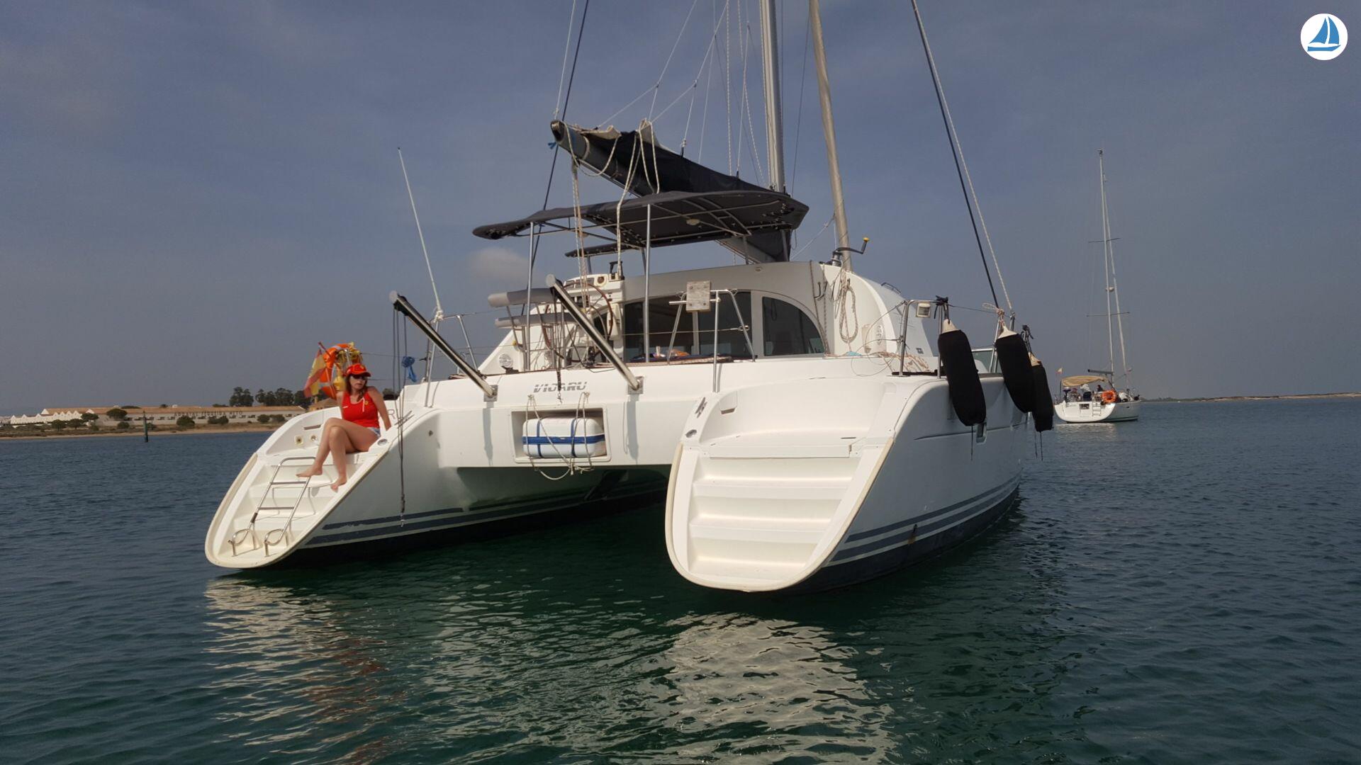 photo Lagoon 380 S2 10