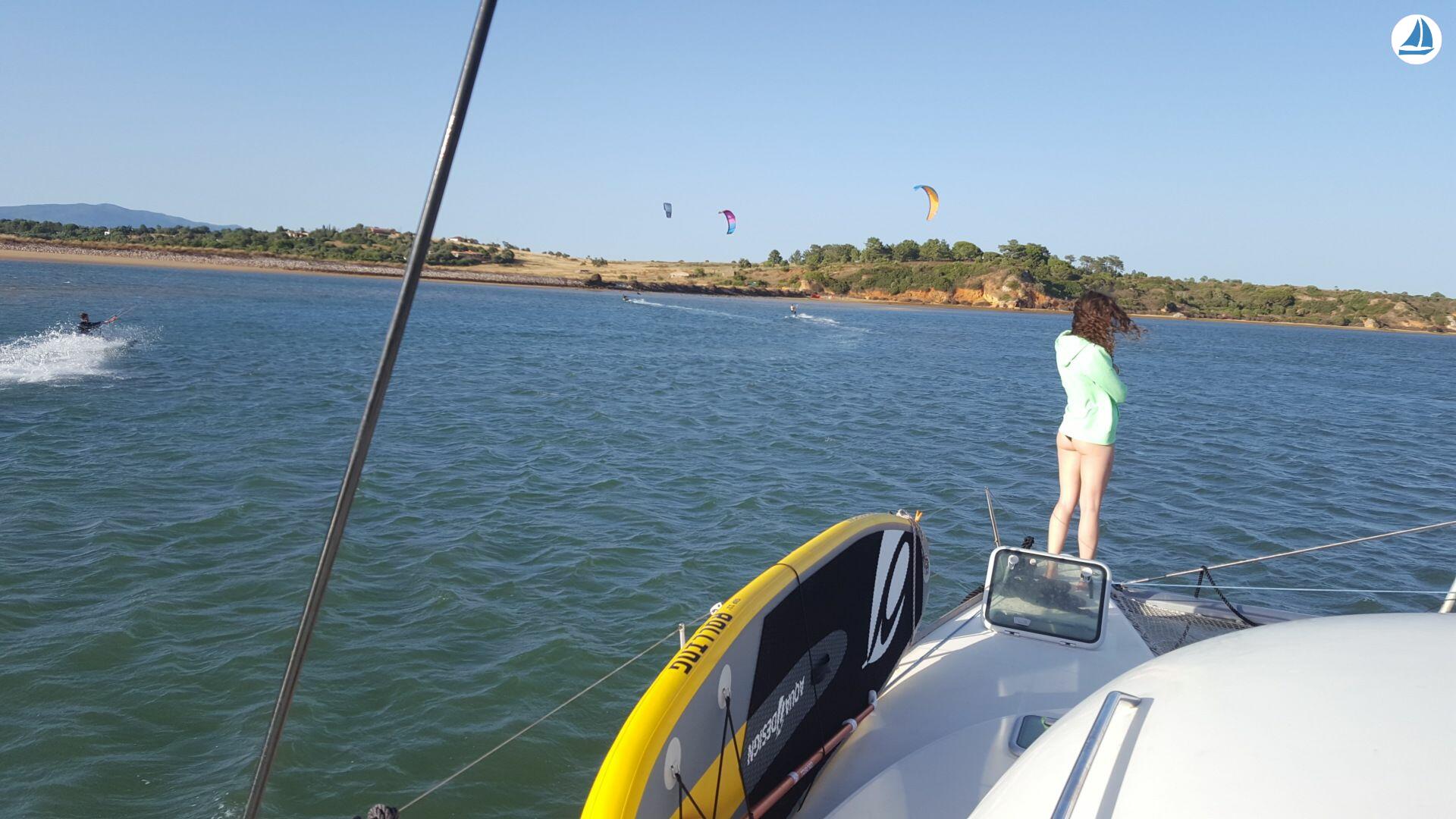 photo Lagoon 380 S2 17