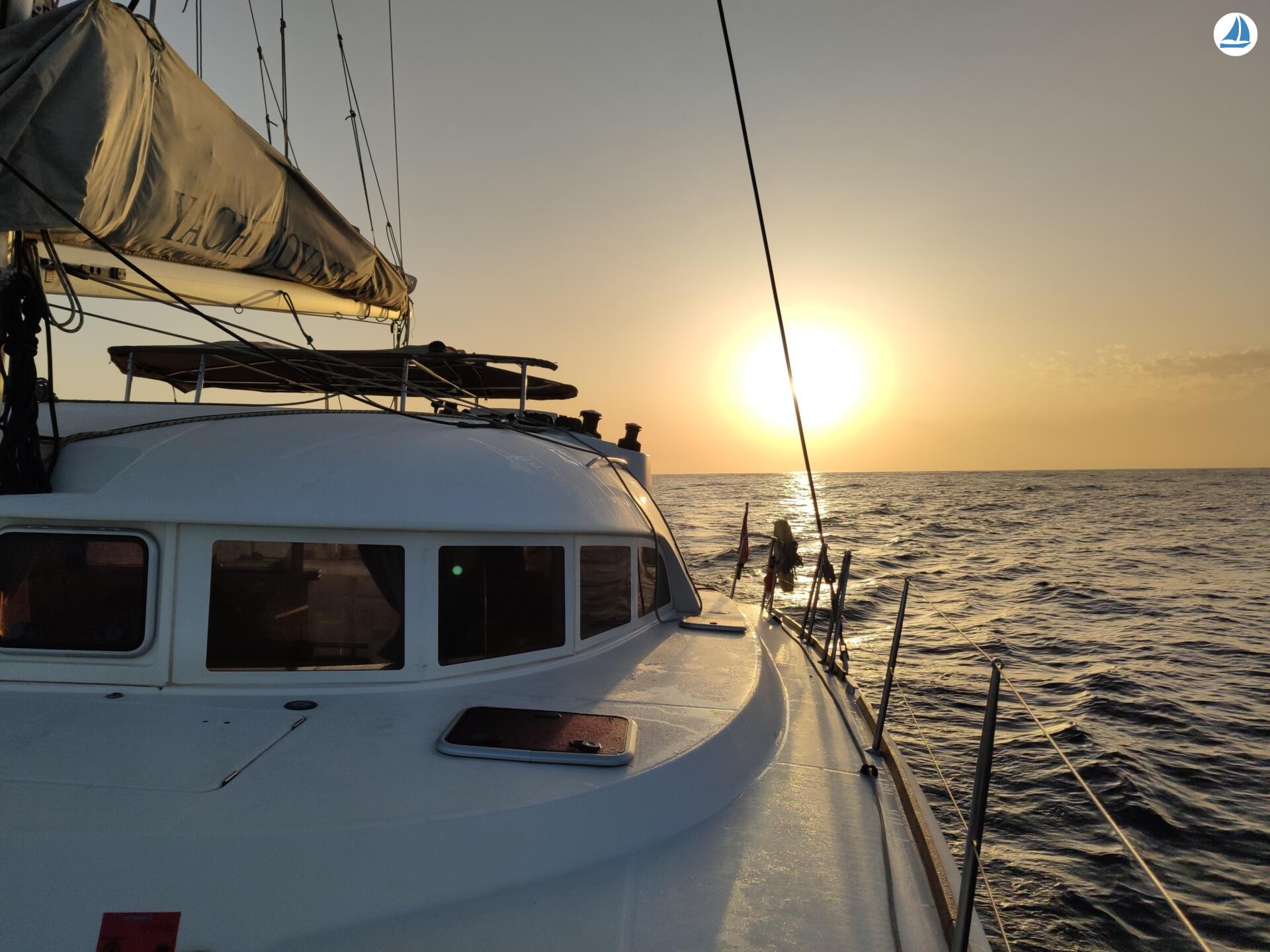 photo Lagoon 380 S2 25