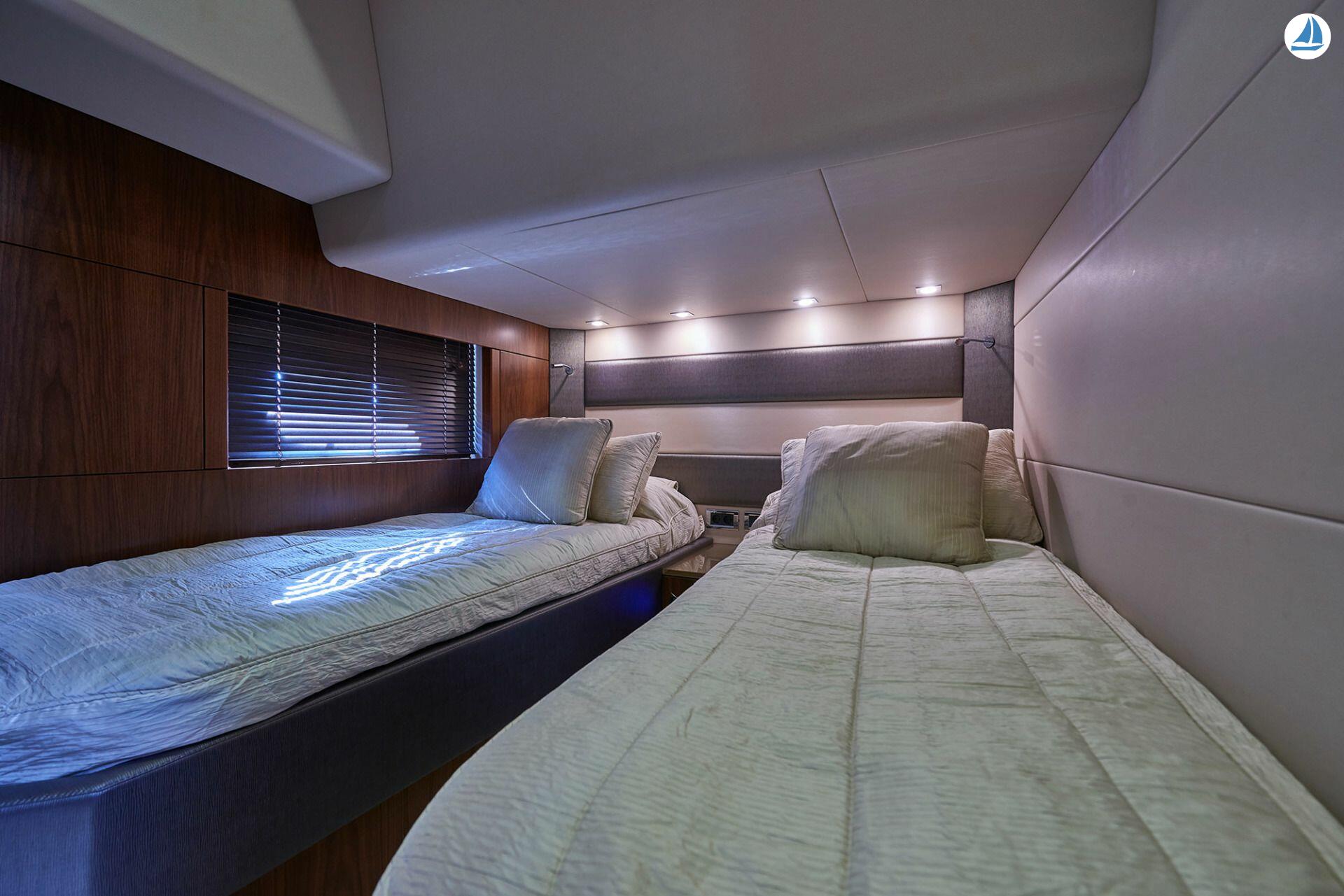 photo Sunseeker PREDATOR 74 8