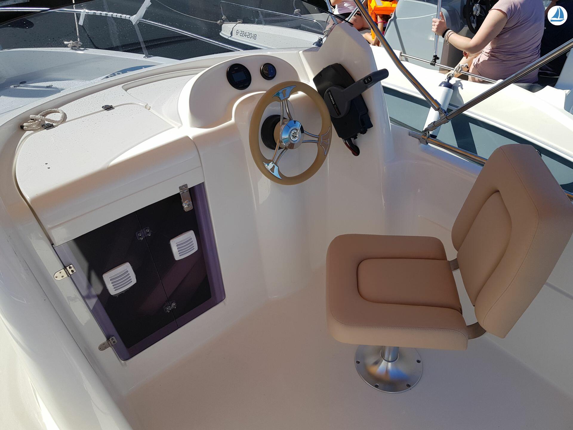 photo SESSA MARINE Remus 550 3